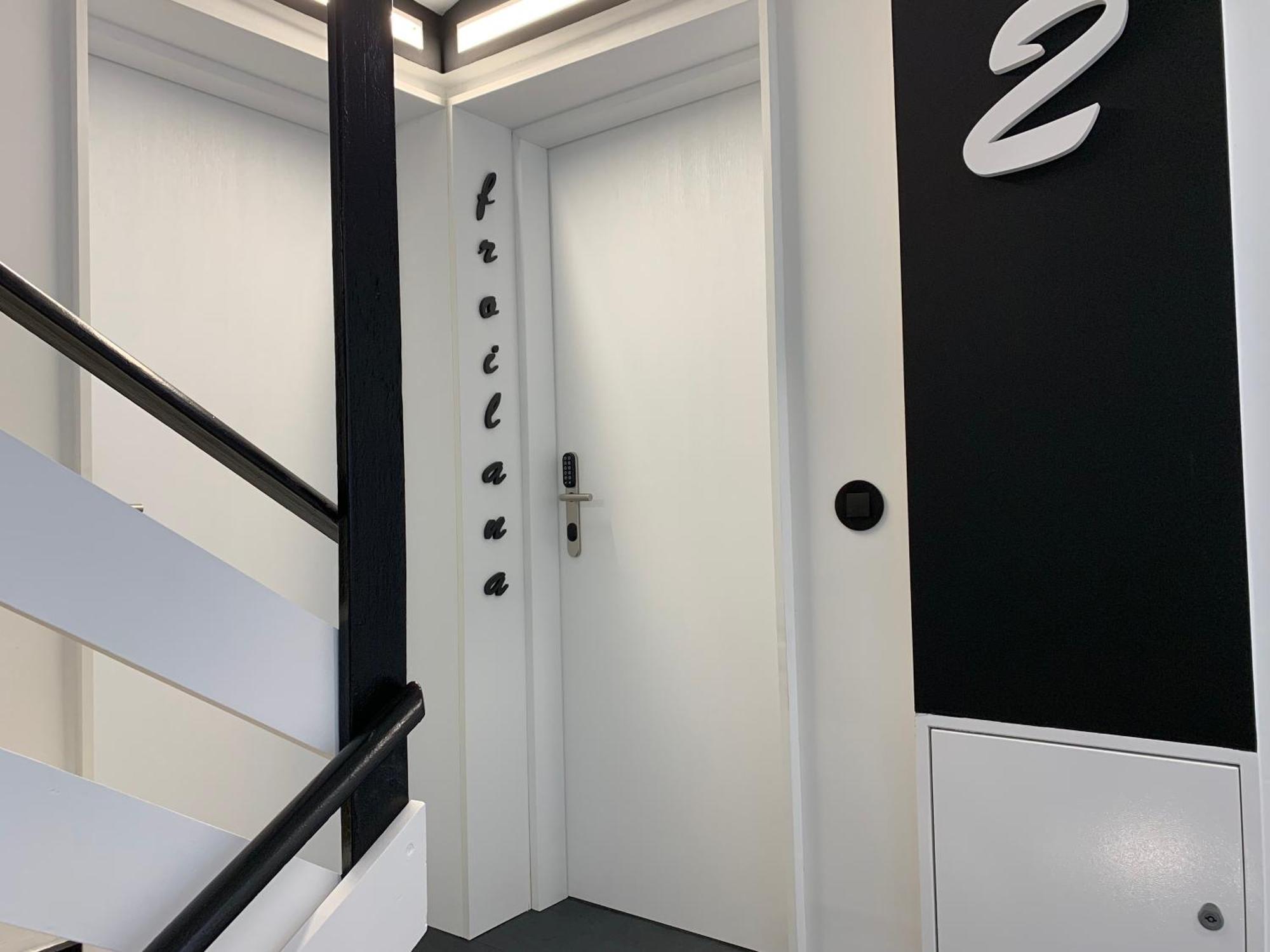 Apartamentos M.Bell León Zewnętrze zdjęcie