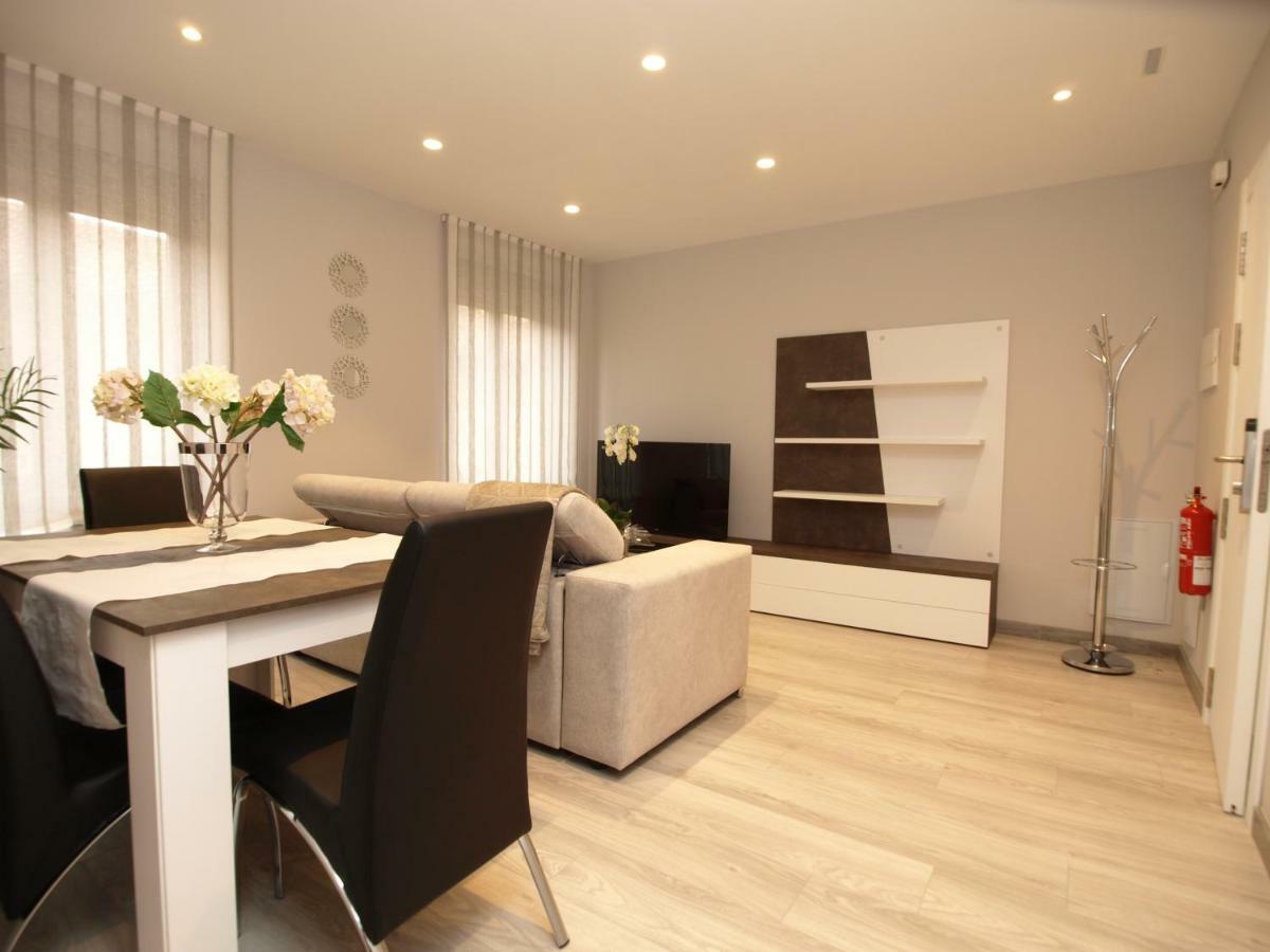 Apartamentos M.Bell León Zewnętrze zdjęcie