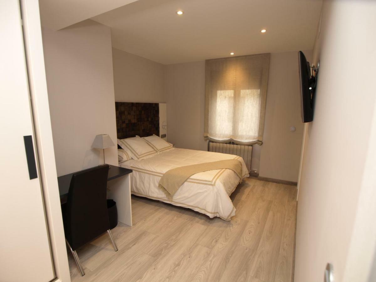 Apartamentos M.Bell León Zewnętrze zdjęcie
