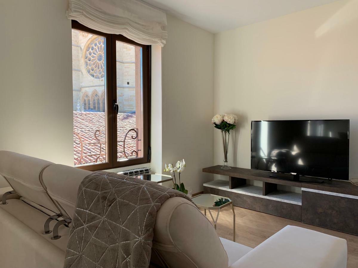 Apartamentos M.Bell León Zewnętrze zdjęcie